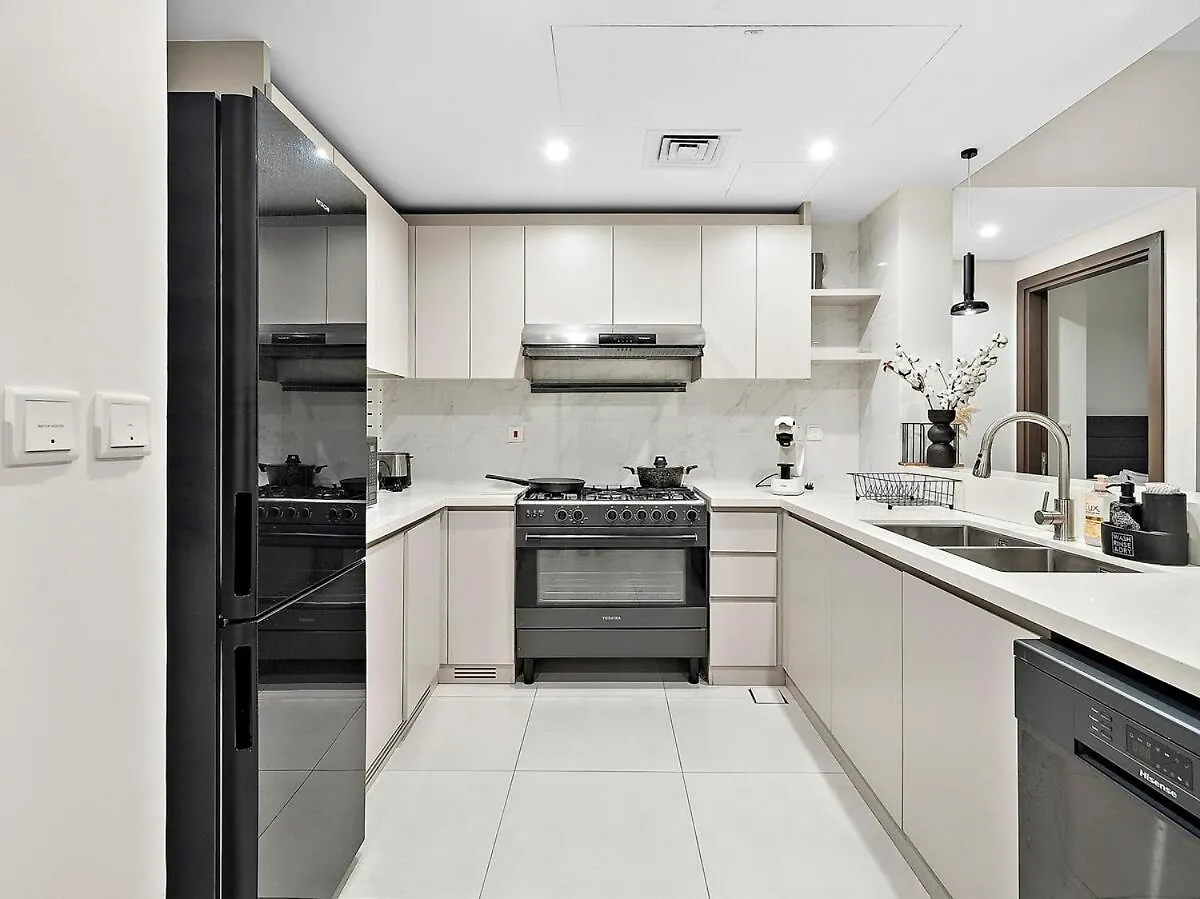 First Class 2Br Panoramic Views Of Dubai Frame Apartment