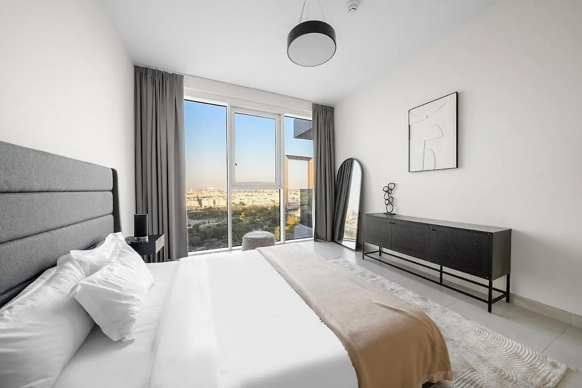 First Class 2Br Panoramic Views Of Dubai Frame 0*,  United Arab Emirates